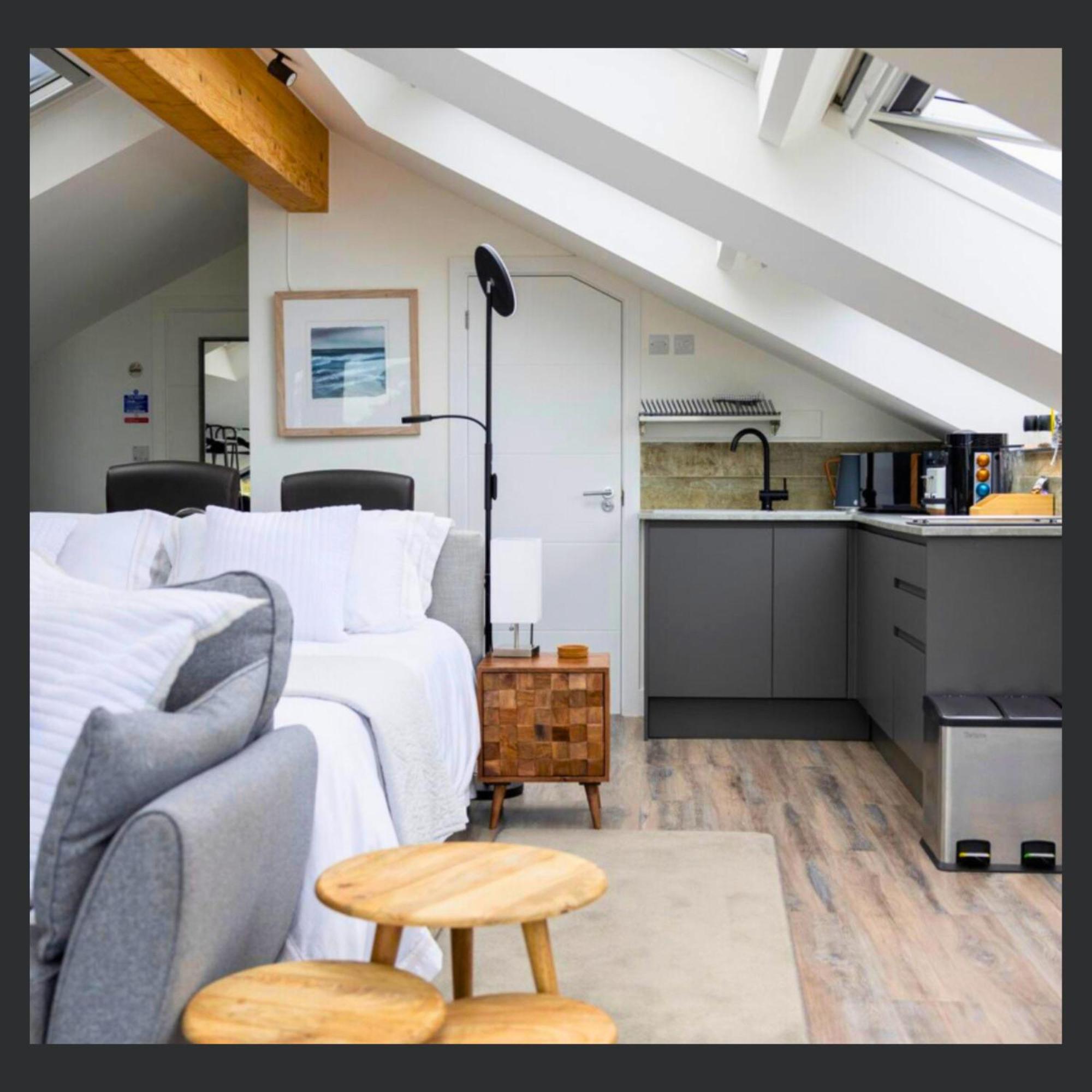 Uno St Ives - Luxury Serviced Accommodation ภายนอก รูปภาพ