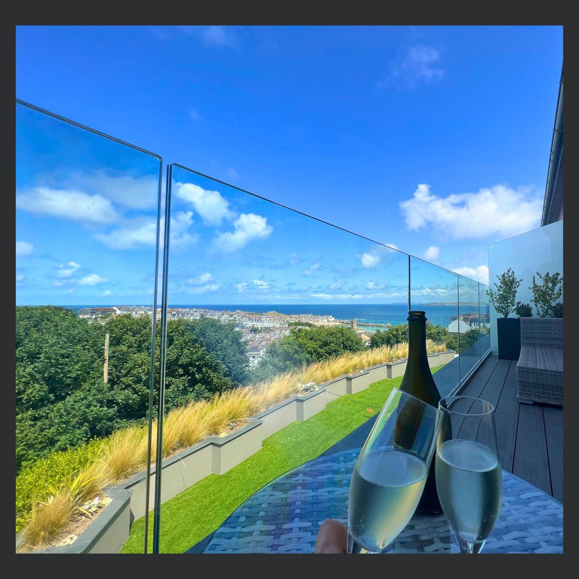 Uno St Ives - Luxury Serviced Accommodation ภายนอก รูปภาพ