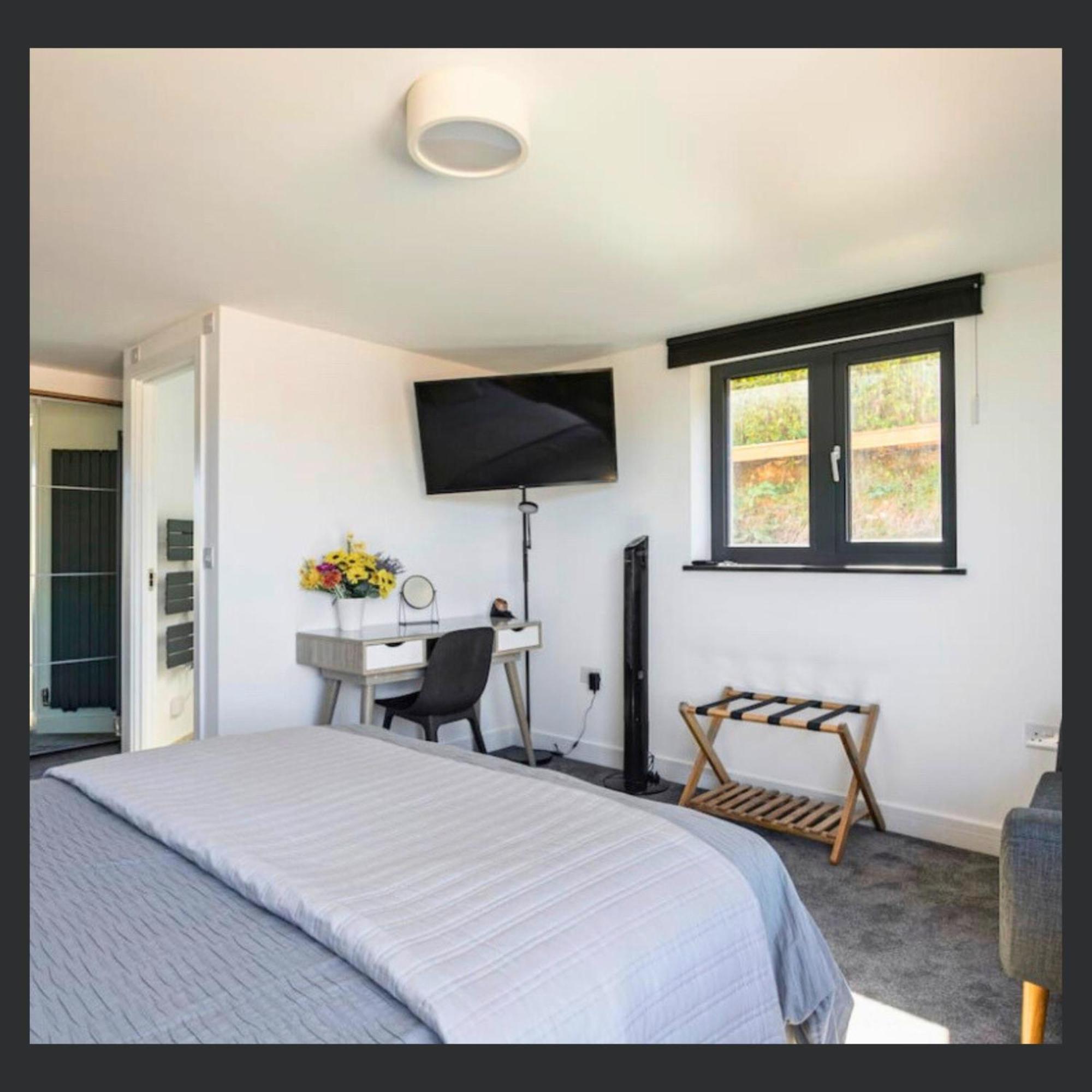 Uno St Ives - Luxury Serviced Accommodation ภายนอก รูปภาพ