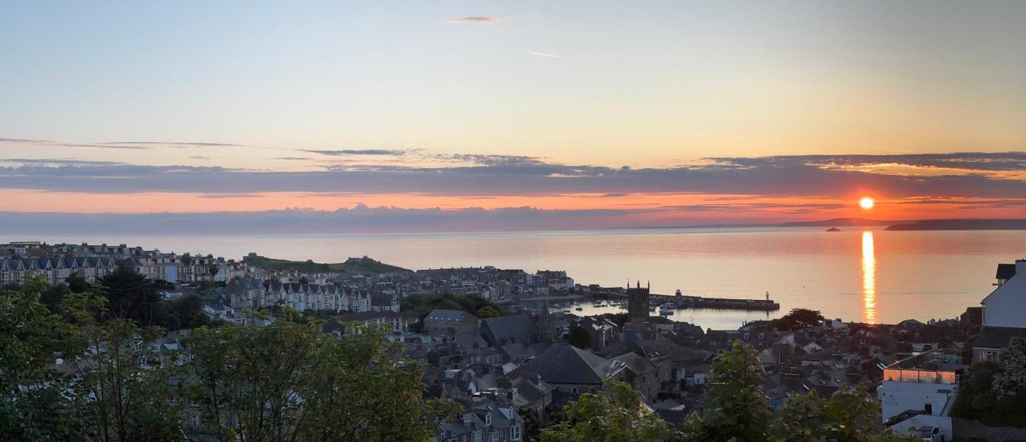 Uno St Ives - Luxury Serviced Accommodation ภายนอก รูปภาพ